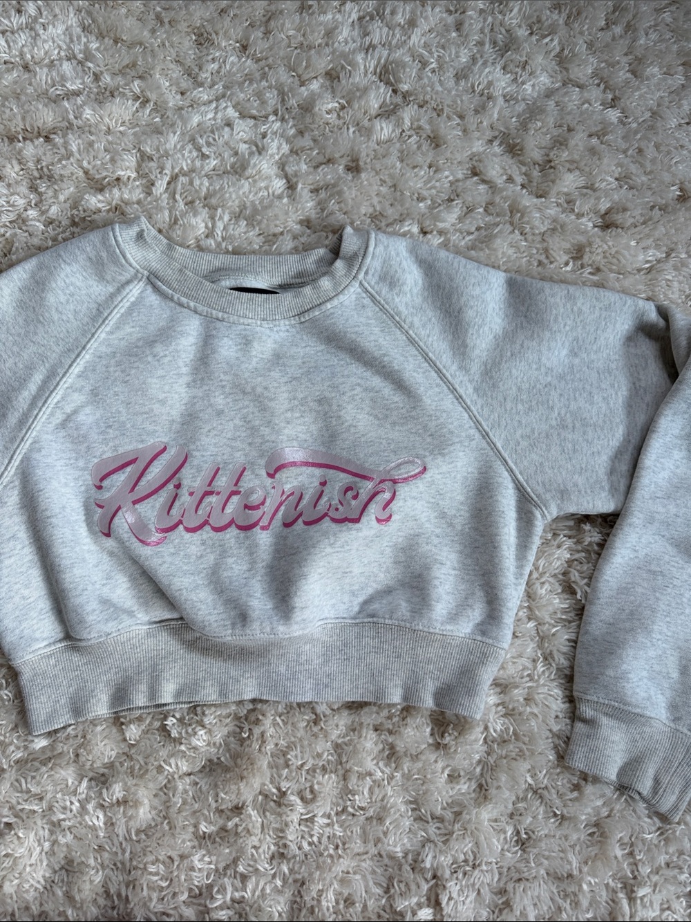 Kittenish Gray Cropped Fleece Sweatshirt Pink Logo Women’s Large Cozy Pullover